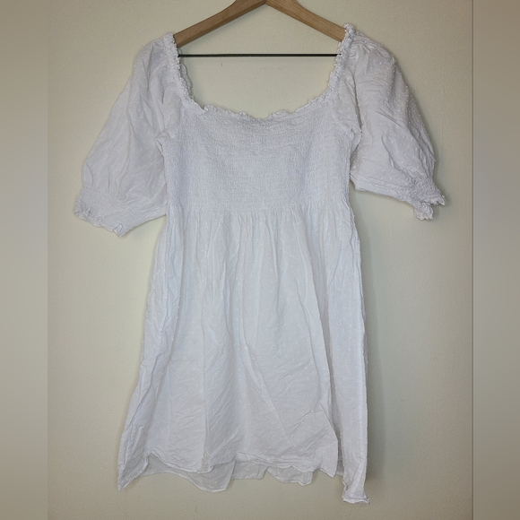 Hill House Athena White Swiss dot nap dress sz Small - Picture 6 of 11